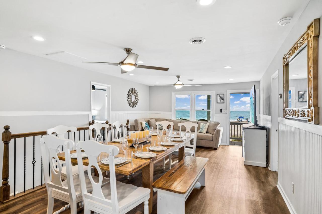 Ocean Daze - Sleeps 22, Direct Oceanfront, Renovated May 2022 Villa Holden Beach Exterior foto